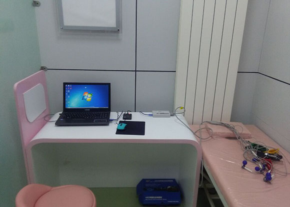 宝鸡市人大代表参观健康一体机