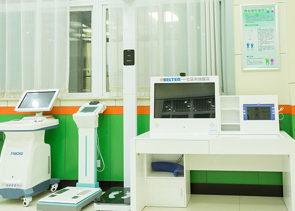 安居医院智能公共卫生服务大厅—健康一体机安装完毕